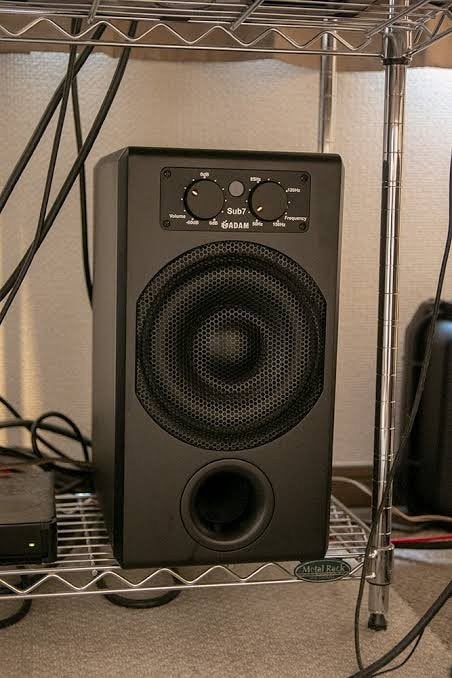 Subwoofer Adam Audio SUB 7, Audio, Tv en Foto, Luidsprekerboxen, Ophalen of Verzenden, Subwoofer