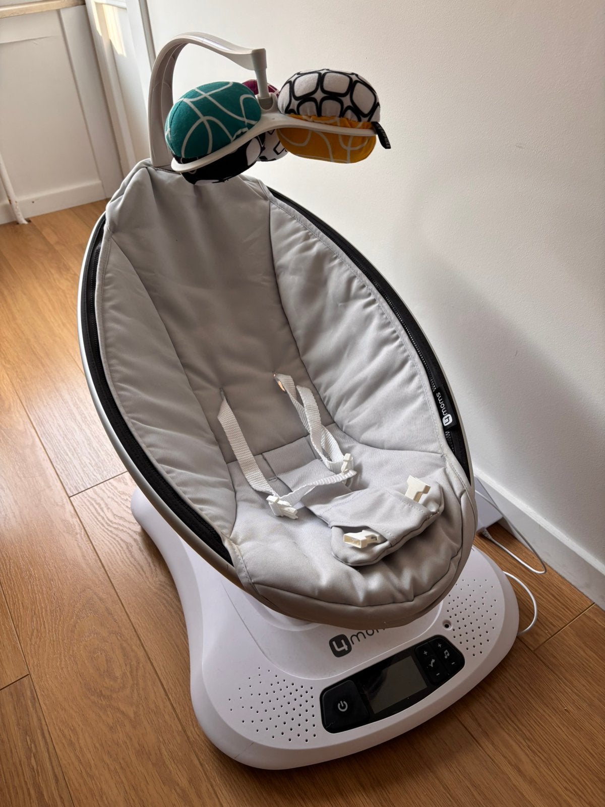 4Moms Mamaroo 4 schommelstoel, Kinderen en Baby's, Ophalen, Zo goed als nieuw, Schommelstoel