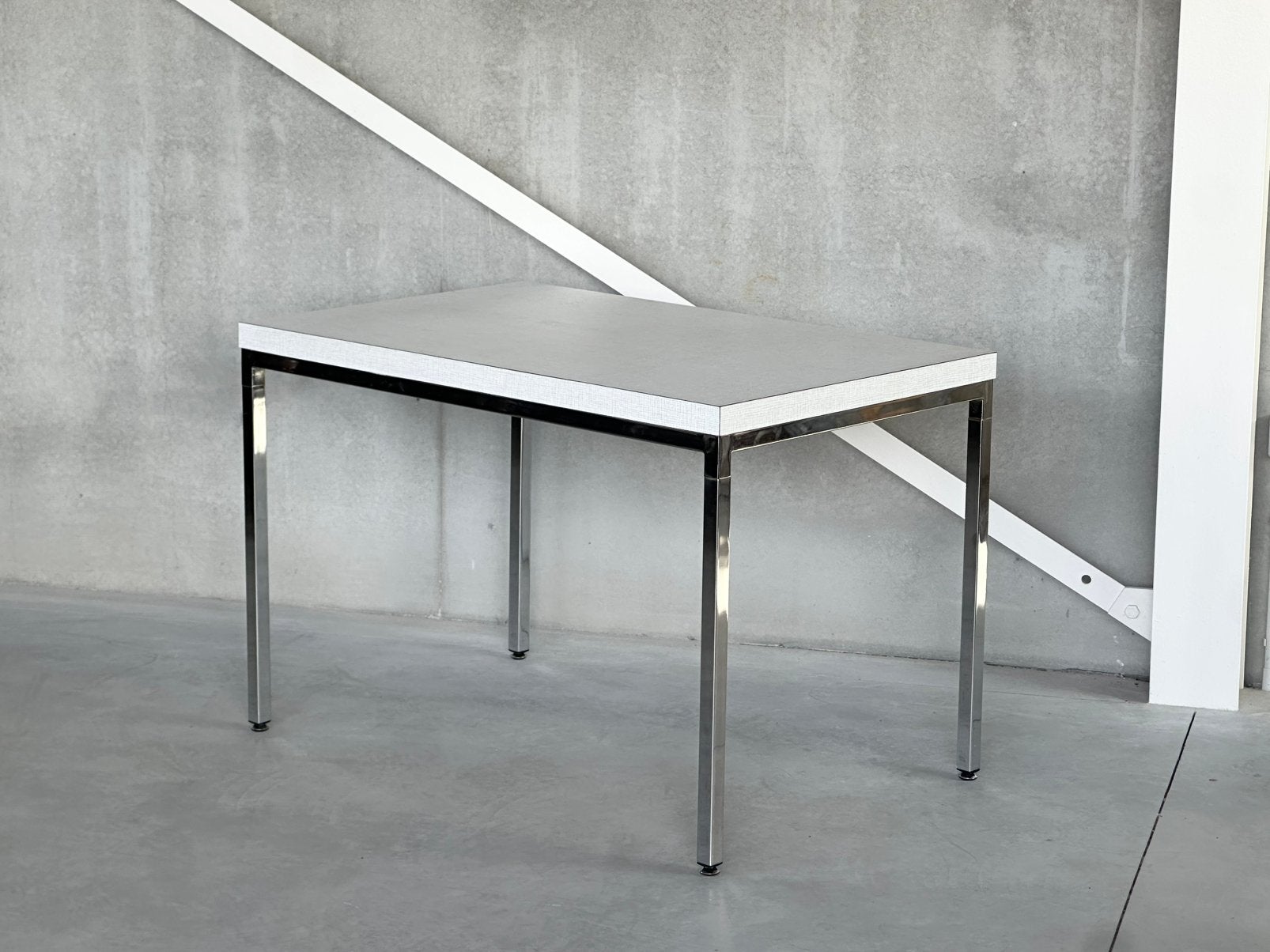Vintage chroom eettafel by Rudi Verelst, Antiek en Kunst, Antiek | Meubels | Tafels, Ophalen