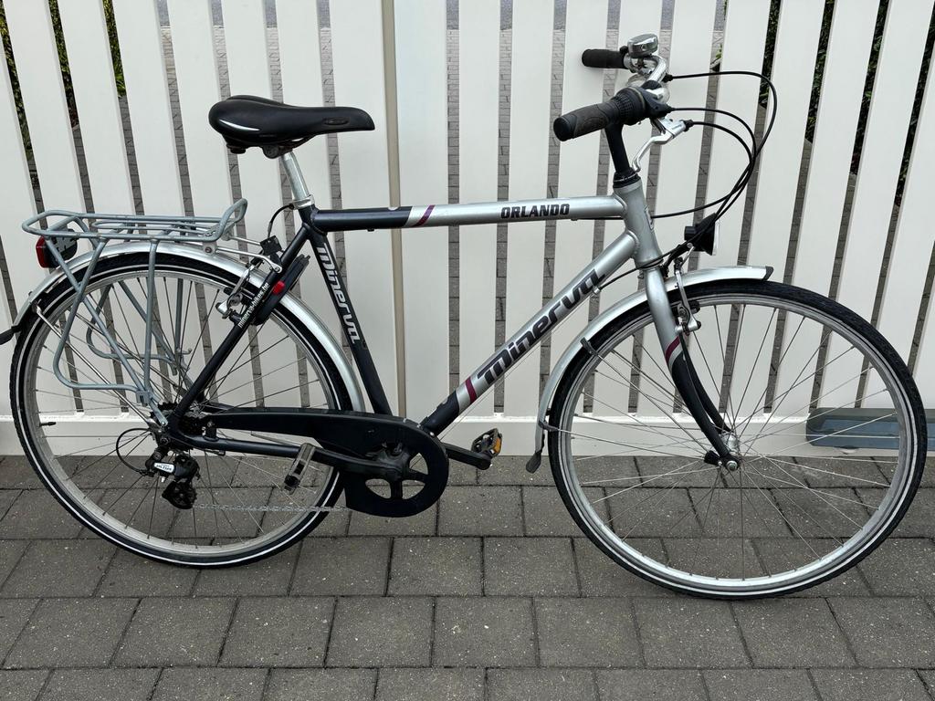Herenfiets Minerva, Fietsen en Brommers, Ophalen, Zo goed als nieuw