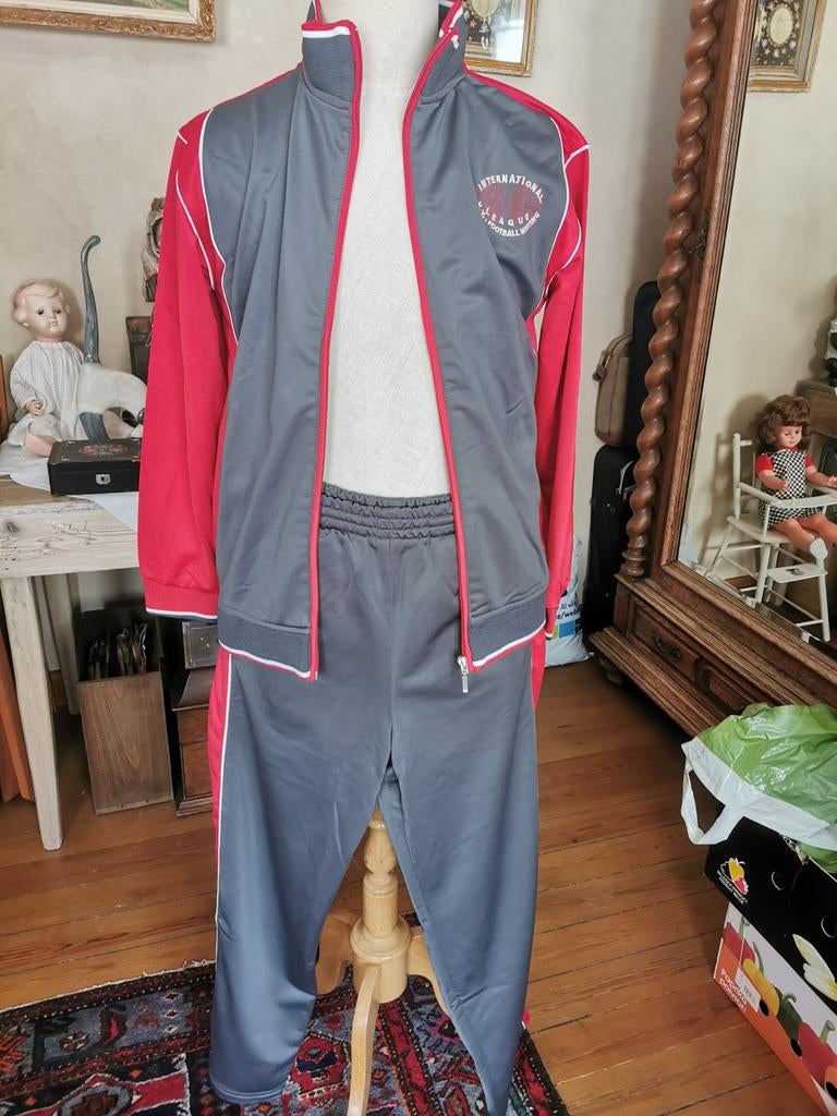 Costume d'entraînement pour garçons Vêtements pour garçons, Enlèvement