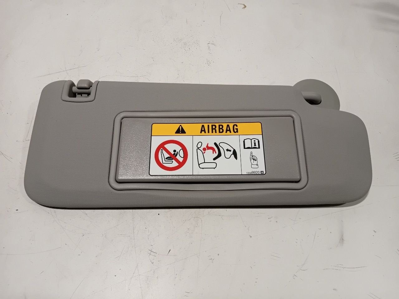 Zonneklep rechts Opel Astra, Onderdelen@venauto.nl, Van der Ven Autorecycling B.V., Gebruikt, Ettenseweg 76, 4706 PB Roosendaal, The Netherlands