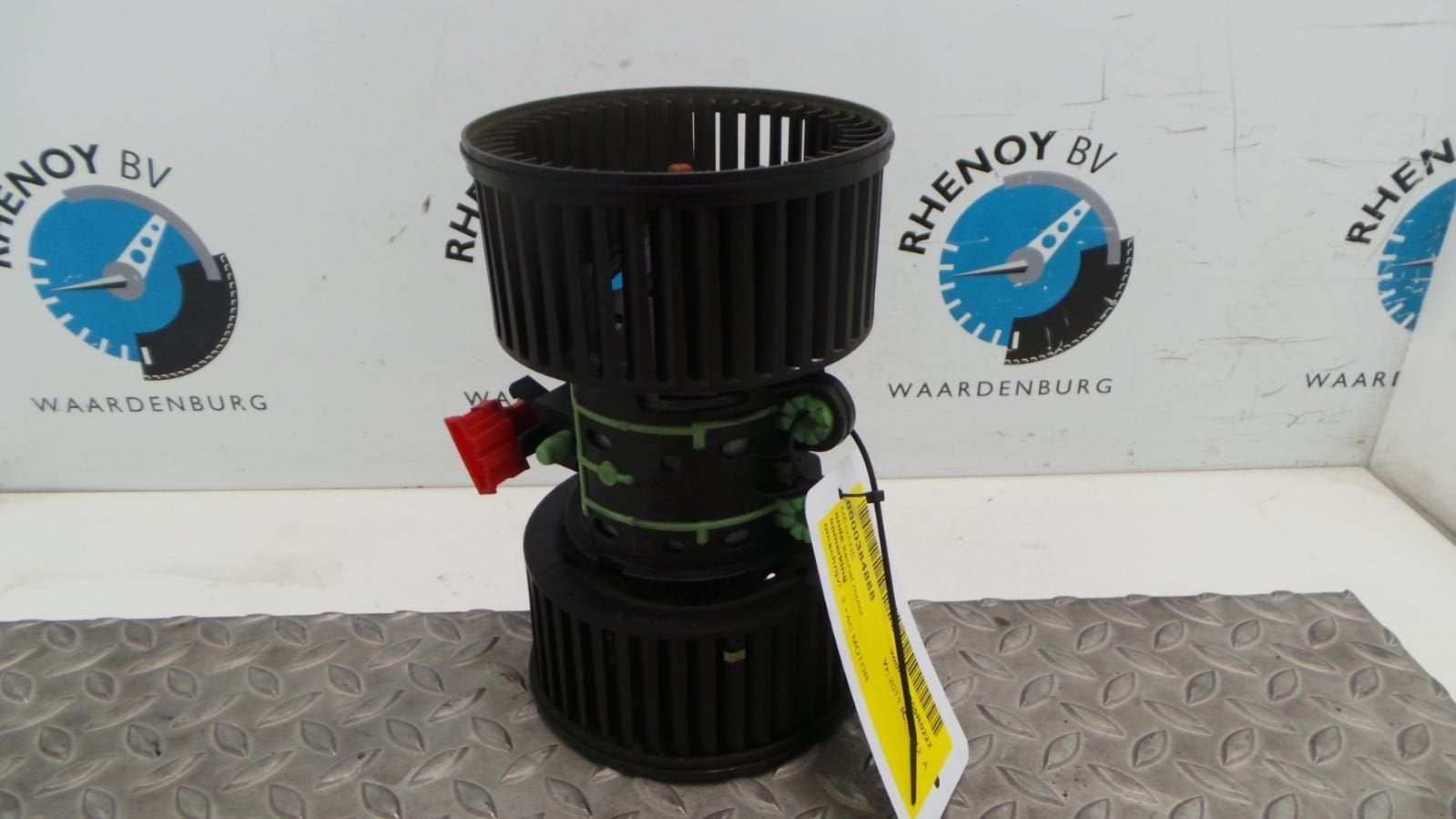 RENAULT MEGANE KACHELMOTOR 2011, Ophalen of Verzenden, Gebruikt, Stiba lid