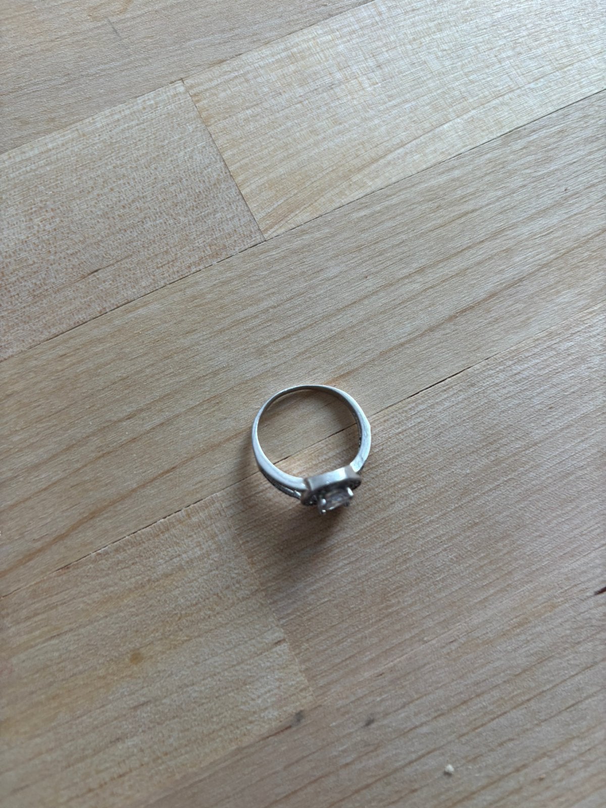Bague de fiançailles, Bijoux, Sacs & Beauté, Bracelets à breloques, Enlèvement, Comme neuf, Argent