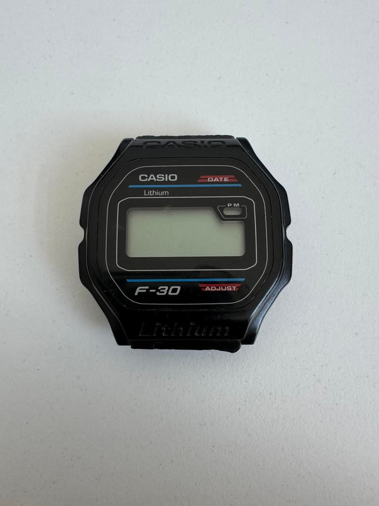 Casio F-30 vintage – non testée – pour pièces ou réparation, Enlèvement ou Envoi