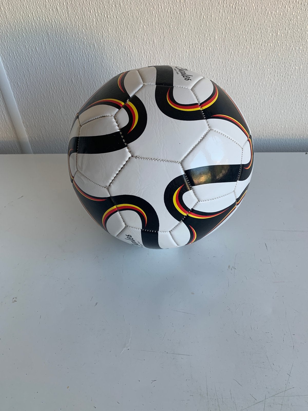 Voetbal, Ophalen, Zo goed als nieuw