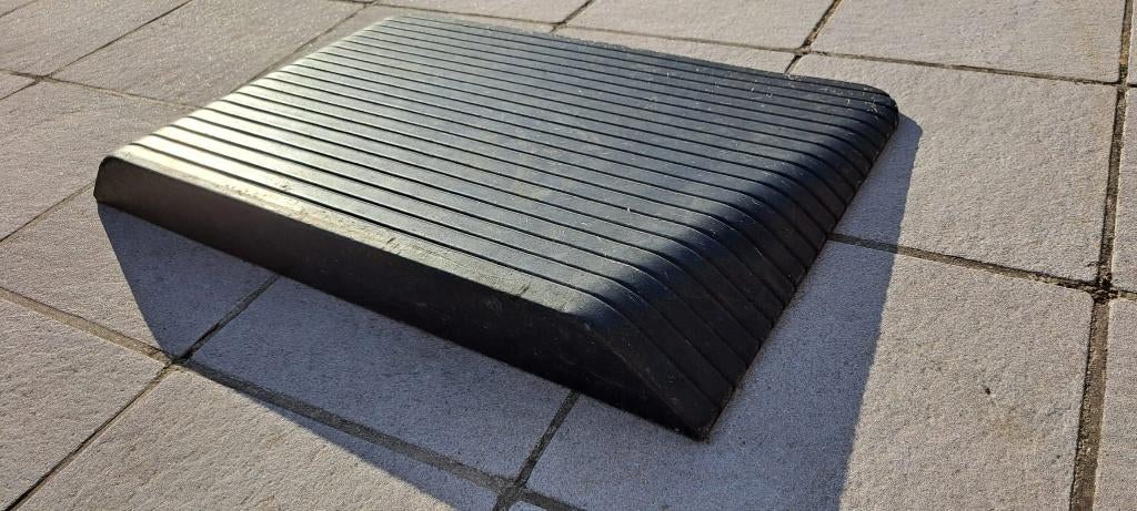 Oprijrand rolstoel/scootmobiel, Diversen, Rolstoelen, Ophalen, Gebruikt