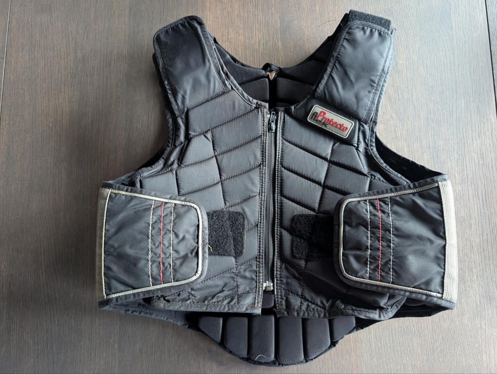 Bodyprotector voor kinderen maat L, Ophalen, Rijden
