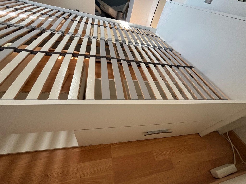 Lattenbodem 2stuks 70 x200 en bijpassende matras, Ophalen, 70 cm of minder, Zo goed als nieuw, Twijfelaar