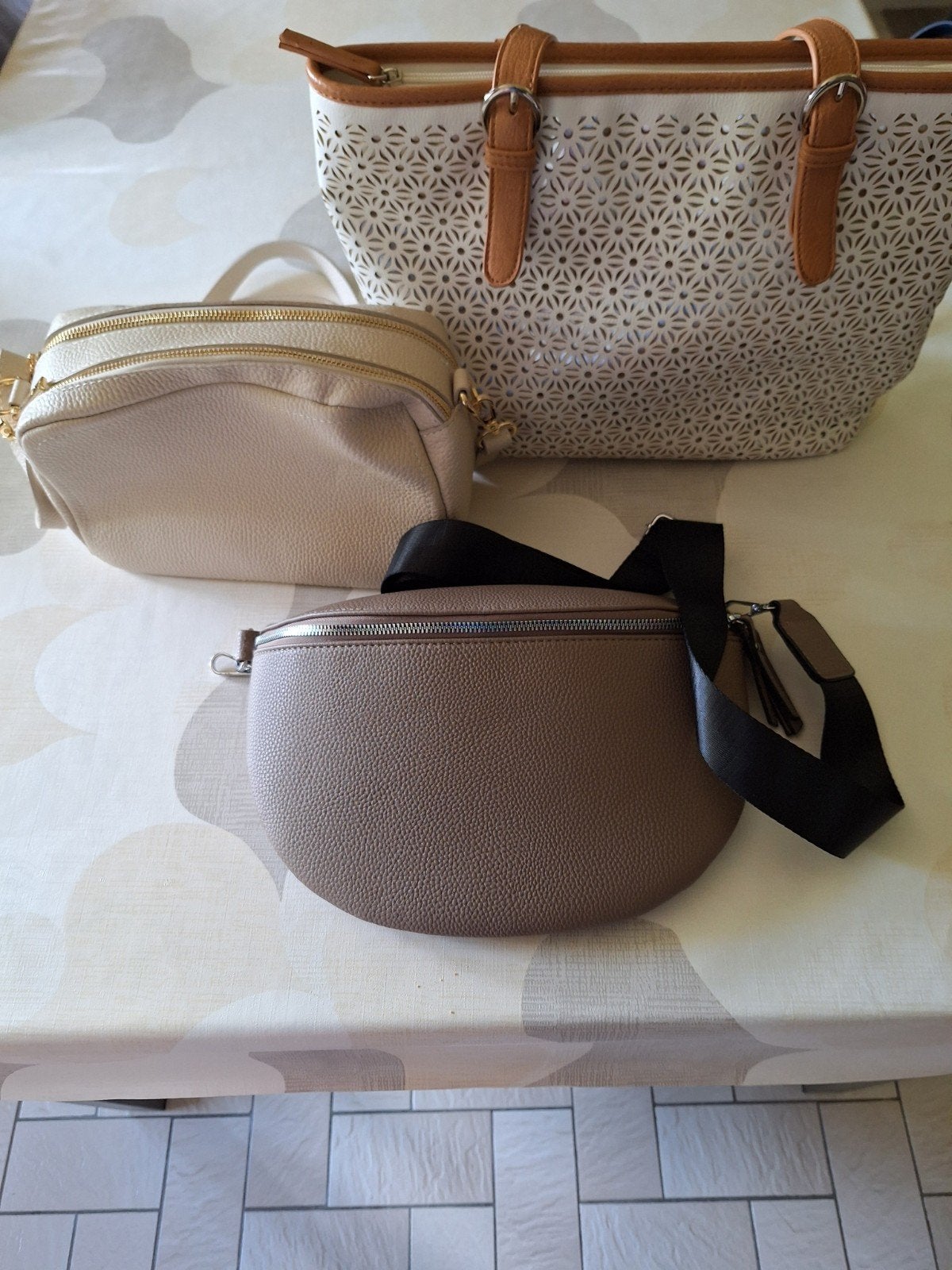 handtassen, Beige, Nieuw, Leer, Ophalen