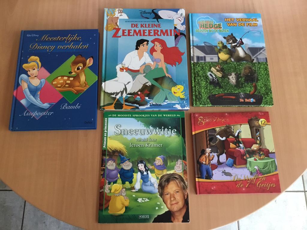 Boeken sprookjes, Enlèvement ou Envoi
