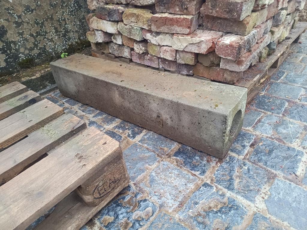Linteau beton 98 x 19 x 19 cm, Bricolage & Construction, Briques, Enlèvement