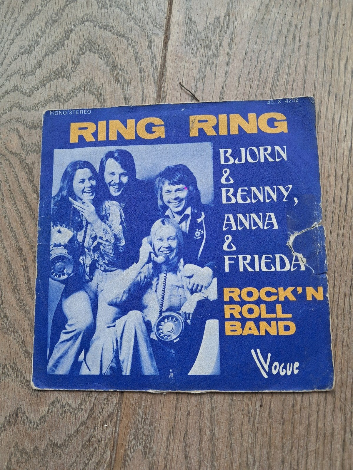 single: 'Ring, ring', nog zonder vermelding 'Abba', Ophalen of Verzenden