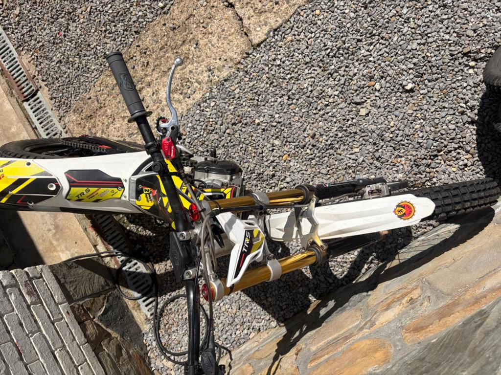 Moto Trial, Ophalen, Gelezen