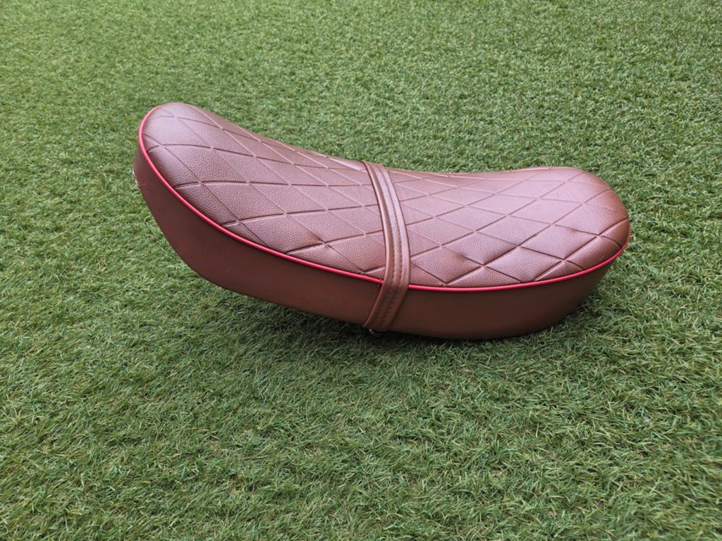 Selle Dax couleur cognac, Enlèvement, Selle