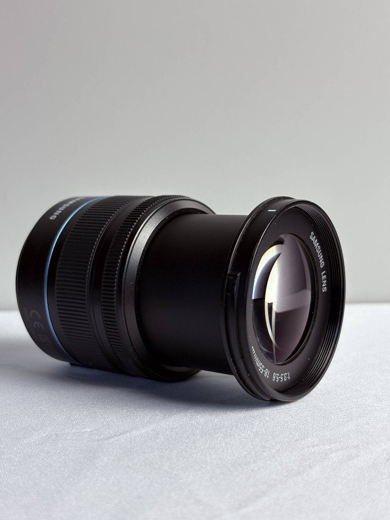 Samsung NX 18-55mm f/3.5-5.6 OIS lens, Overige merken, Handmatige focus, Ophalen of Verzenden, Standaardlens
