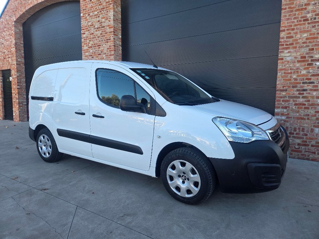 Partner /  GARANTIE / 3ZIT / onderhoud + nieuwe banden, Auto's, Voorwielaandrijving, Stof, Euro 6, 4 cilinders