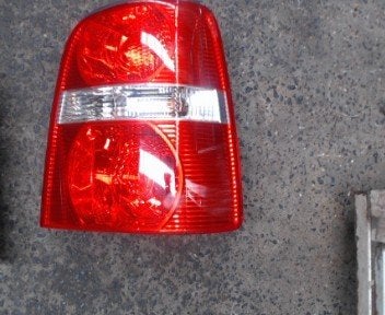 Feu arrière droit Volkswagen Touran 2003-2006 LP/15449, Autos : Pièces & Accessoires, Enlèvement, Utilisé, Volkswagen
