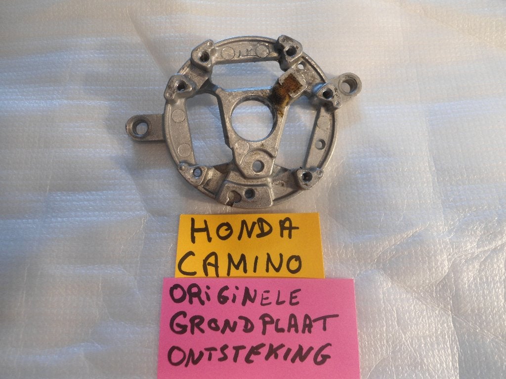 Honda camino : originele grondplaat van de ontsteking, Fietsen en Brommers, Ophalen, Zo goed als nieuw, Blok, Honda Camino