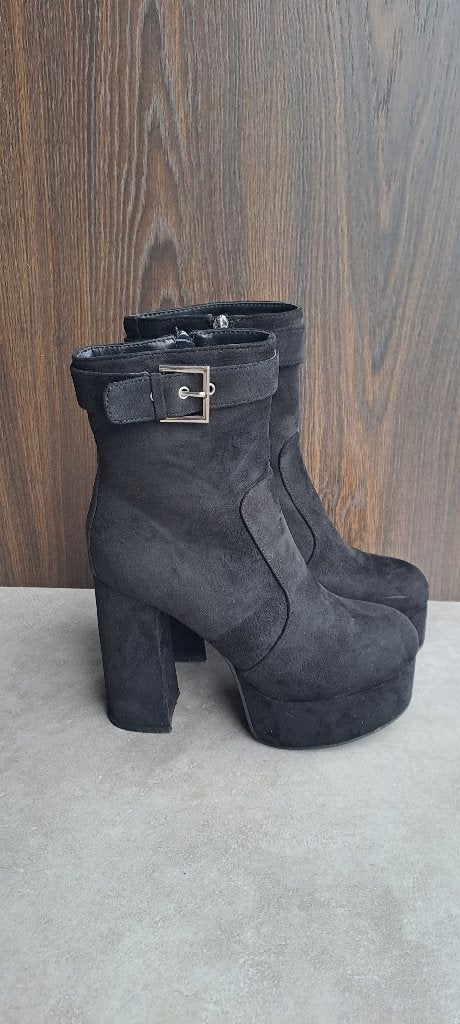 Bottines Talons Bloc Suédine noir 40, Neuf, Boots et Botinnes, Noir, Envoi
