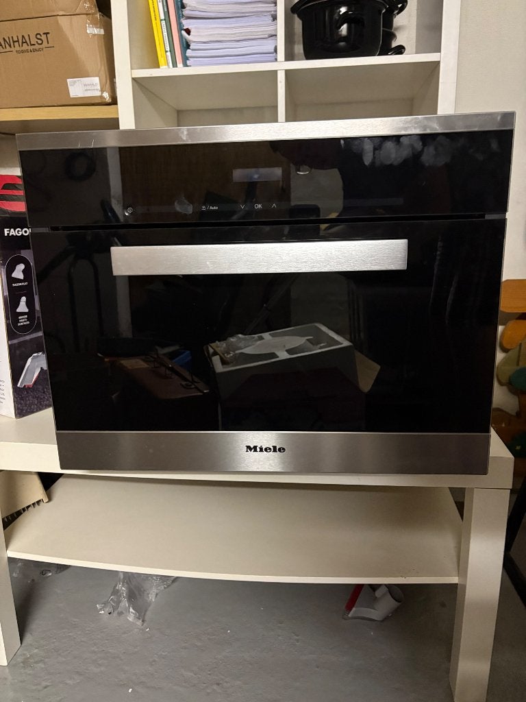 Miele stoomoven, Elektronische apparatuur, Ophalen, Zo goed als nieuw, Miele, Stoomoven