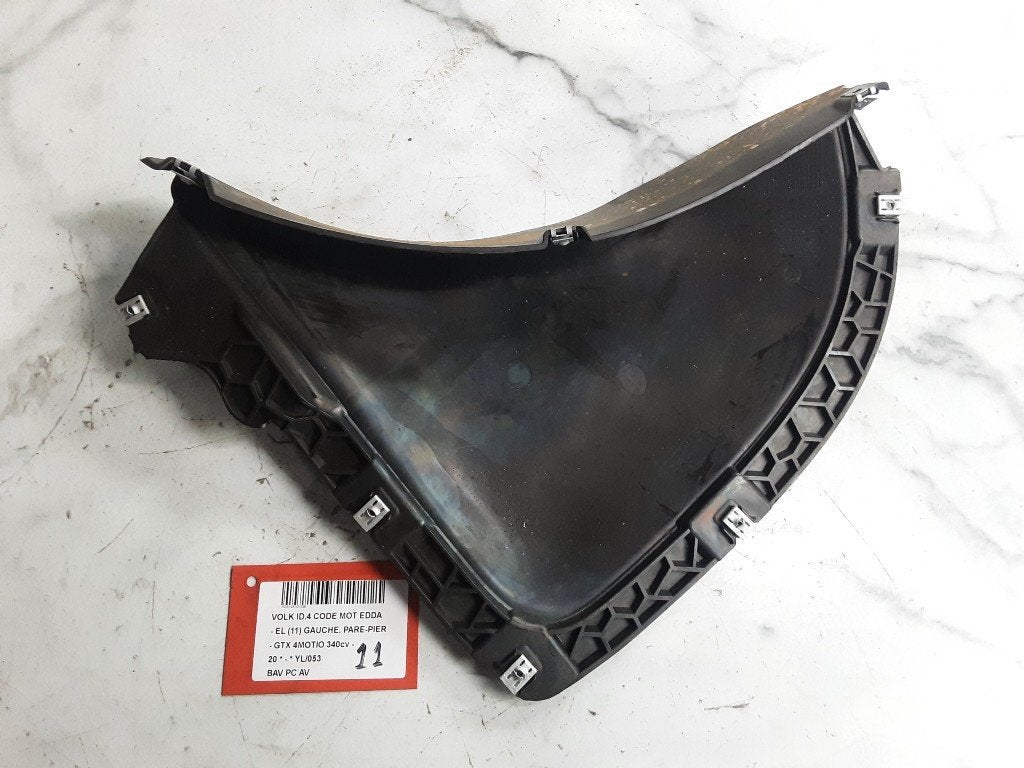 BAVETTE Volkswagen ID.4 (E21) (01-2020/10-2023) (11A805825A), Volkswagen, Mevr. I. Hauben, Utilisé, Rue de l'Espoir 34 34
4030  GRIVEGNÉE, BE