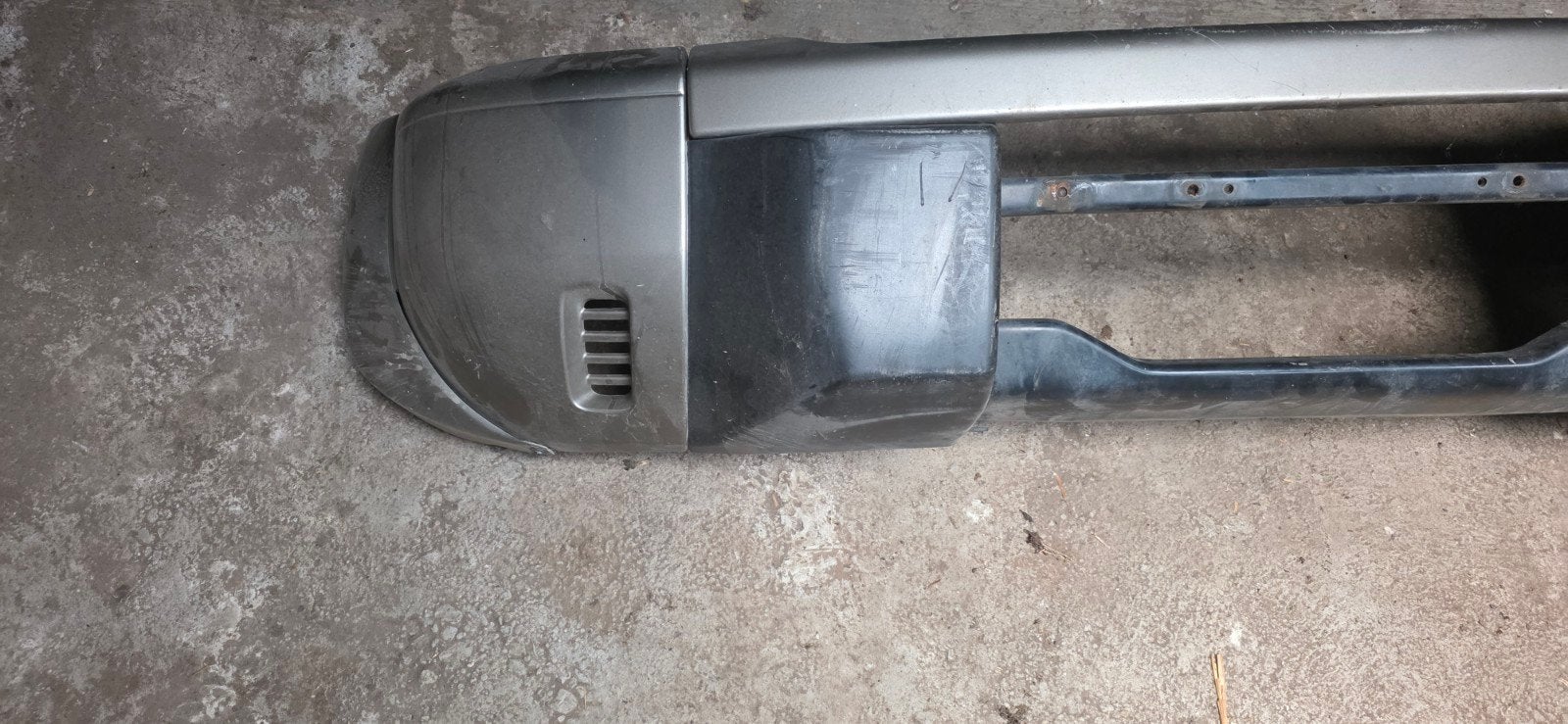 Originele bumper nissan patrol y61, Auto-onderdelen, Carrosserie, Ophalen