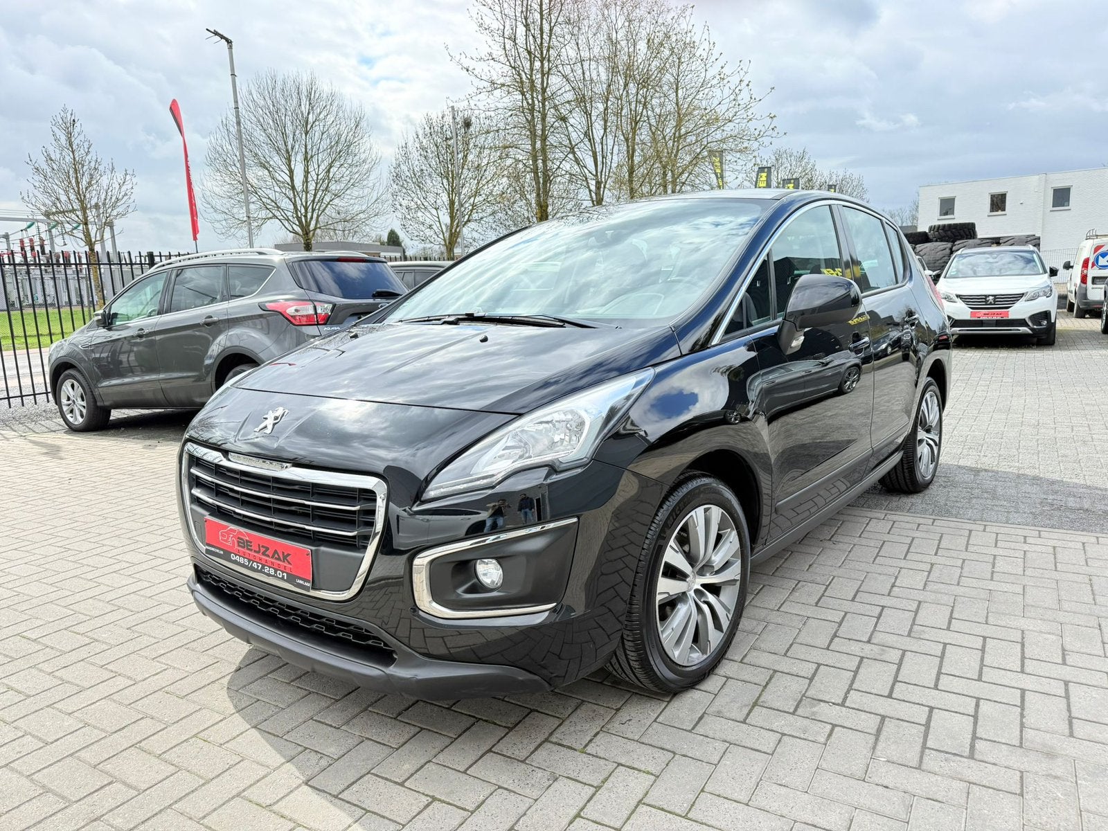 Peugeot 3008 Allure Nette staat 1j Garantie 130PK, Auto's, Peugeot, Euro 6, Bedrijf, Handgeschakeld, Te koop