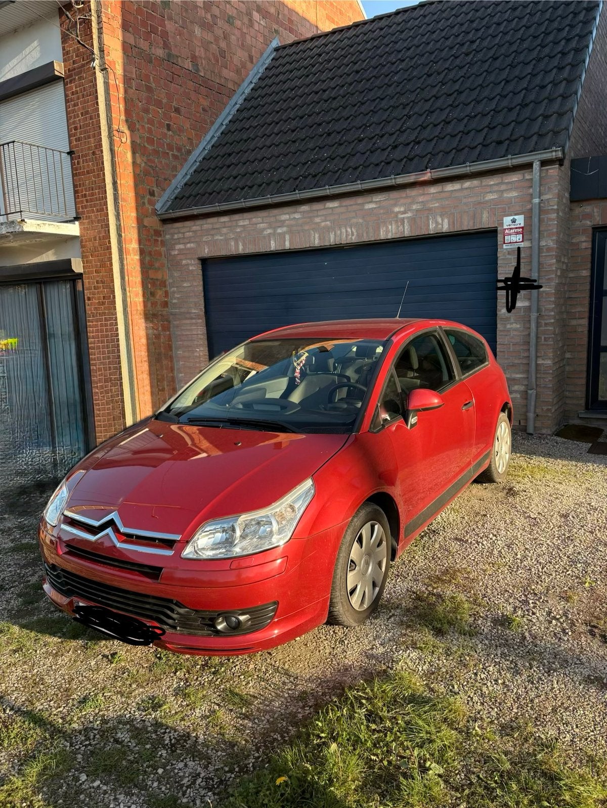 Citroen c4 coupe 1,4 essence, Autos, Rouge, Achat, Système audio, 65 kW