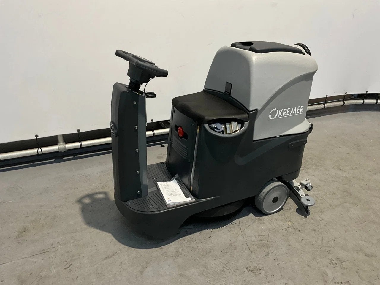 Kremer KR-FR70 Opzit Schrobmachine, Articles professionnels