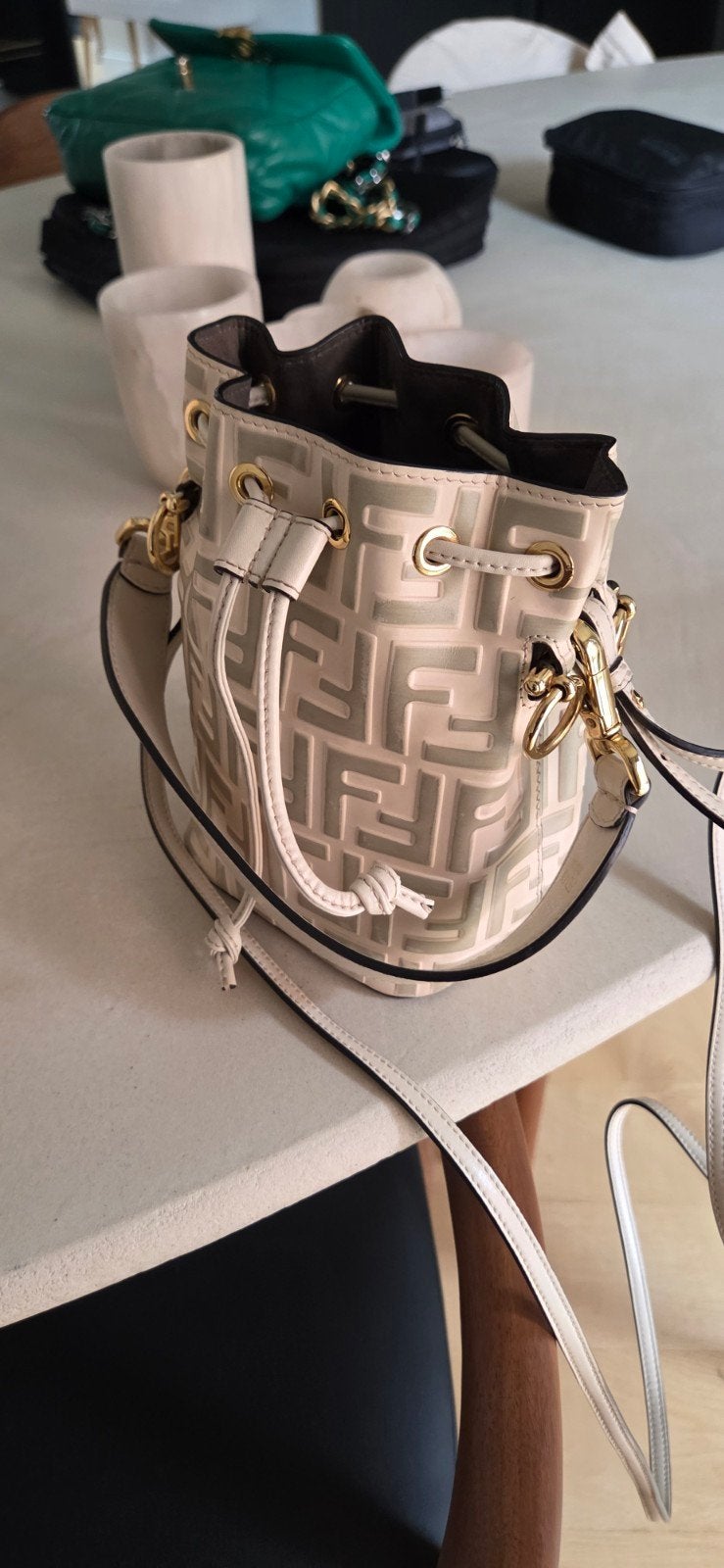 fendi bag, Ophalen of Verzenden, Zo goed als nieuw, Beige, Schoudertasje