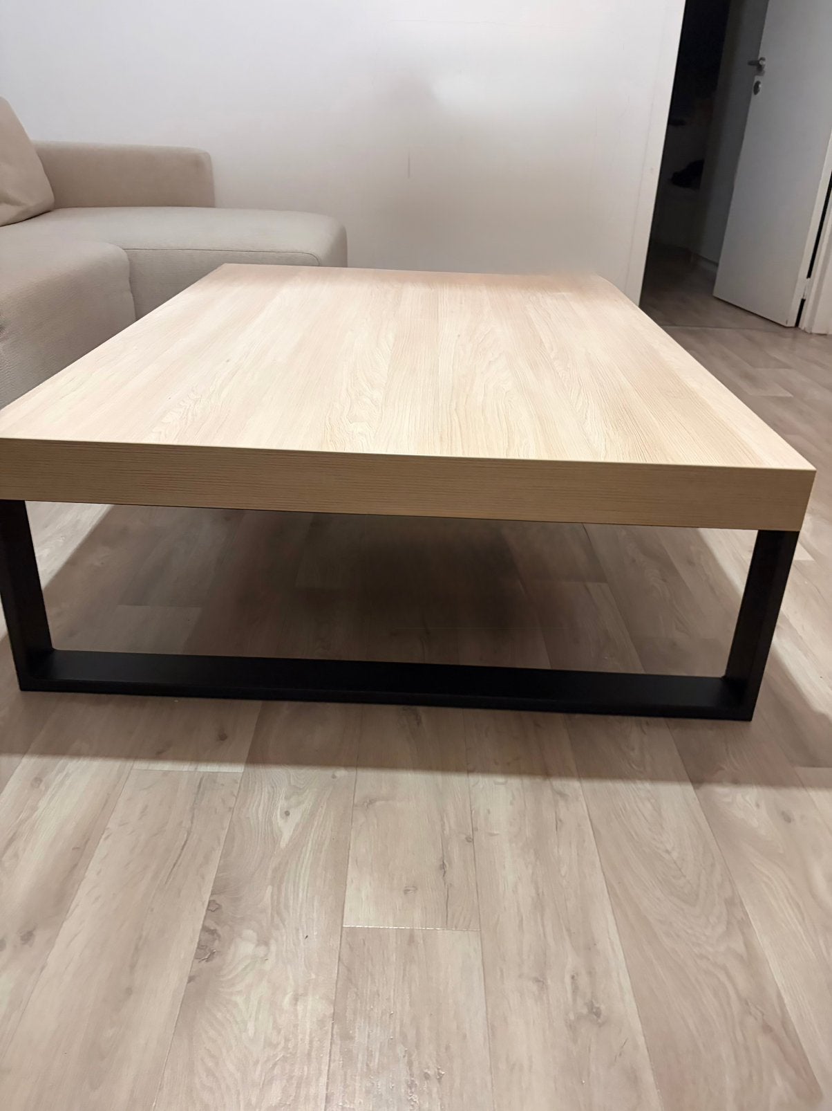 Salontafel beige te koop, Huis en Inrichting, Ophalen, Zo goed als nieuw