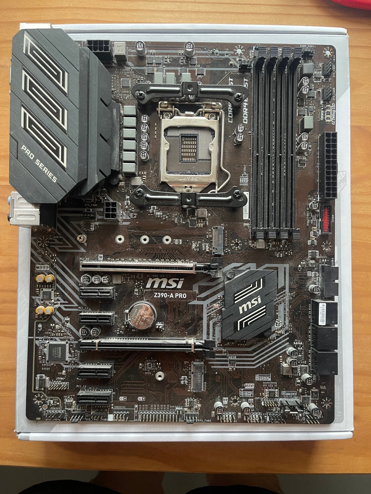 Carte mère PC gamer MSI Z390-A PRO socket Intel DDR4, Computers en Software, Ophalen of Verzenden, Zo goed als nieuw, Intel, DDR4