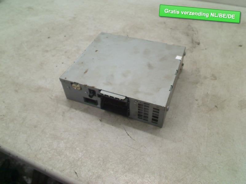 RADIOMODULE Volkswagen Touareg (7PA / PH) (4F0035061D), Auto-onderdelen, Gebruikt, Volkswagen, Volkswagen AG, Kundenbetreuung@volkswagen.de