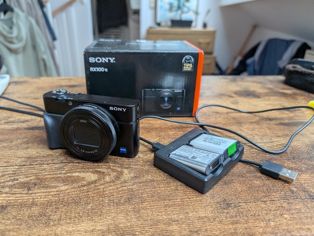 Sony RX100 VI, Audio, Tv en Foto, Fotocamera's Digitaal, Ophalen, Zo goed als nieuw, Compactcamera, 24 megapixels