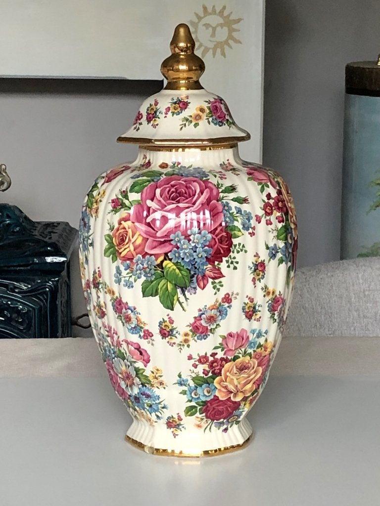 Vaas Boch Frères Fleurs de Saxe, Antiek en Kunst, Ophalen