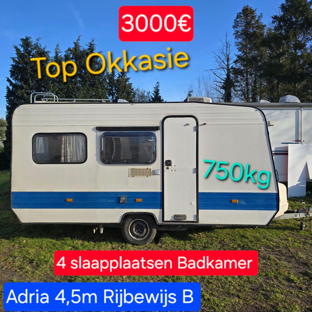 Caravan Adria 750kg Rijbewijs B 4 slaapplaatsen Badkamer 5m, Standaardzit, 2 aparte bedden, Bedrijf, Adria
