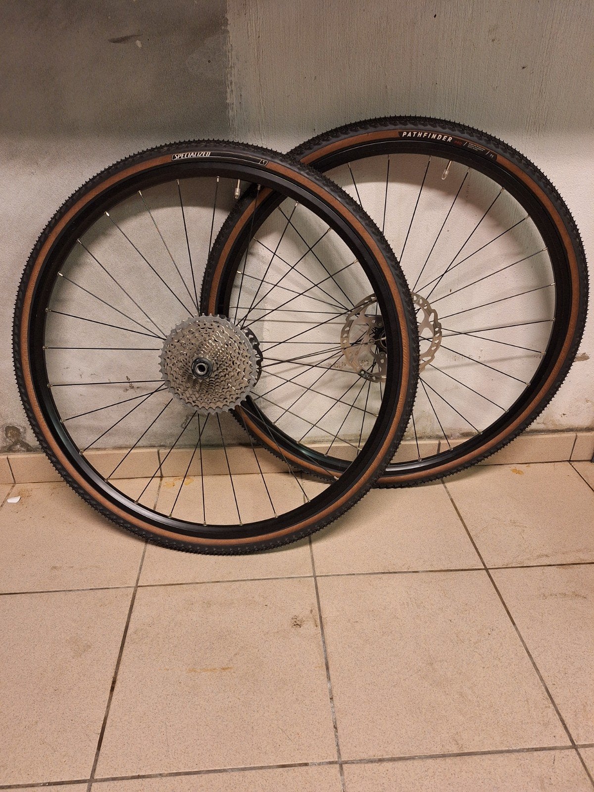 Mtb-gravel wielen, Ophalen