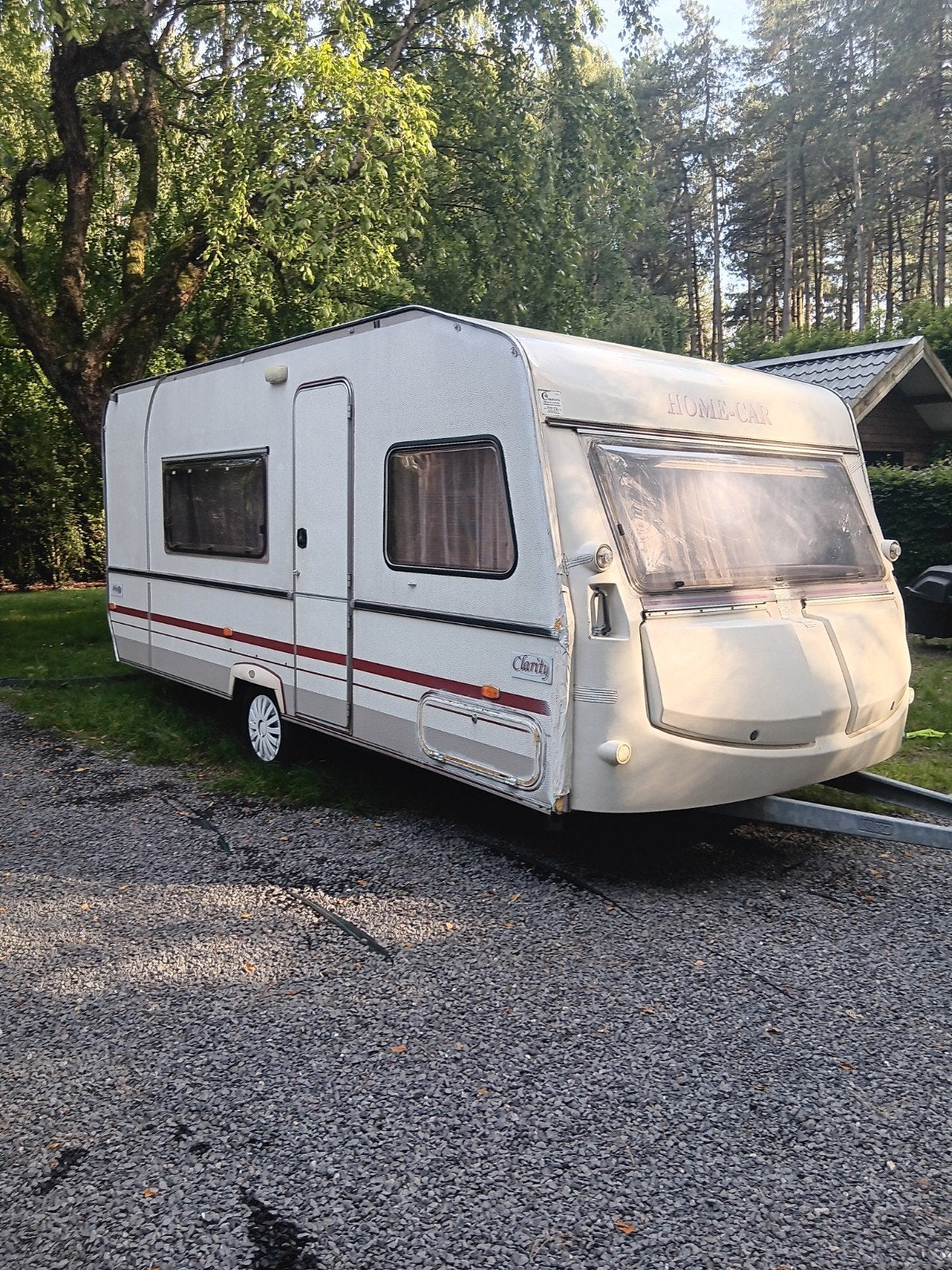 Caravan GEEN PAPIEREN, Particulier, Kachel
