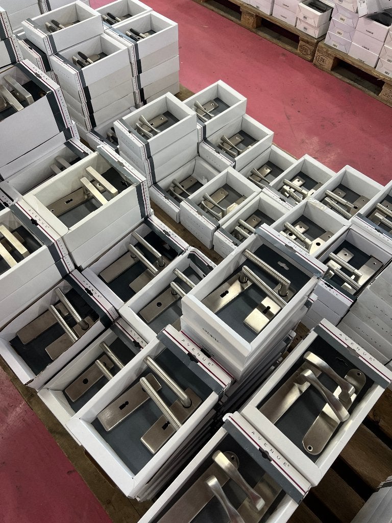 OPRUIMING | Deurbeslag | deurkruk | rozet | deur | deurklink, Ophalen, Nieuw, Klink of Kruk