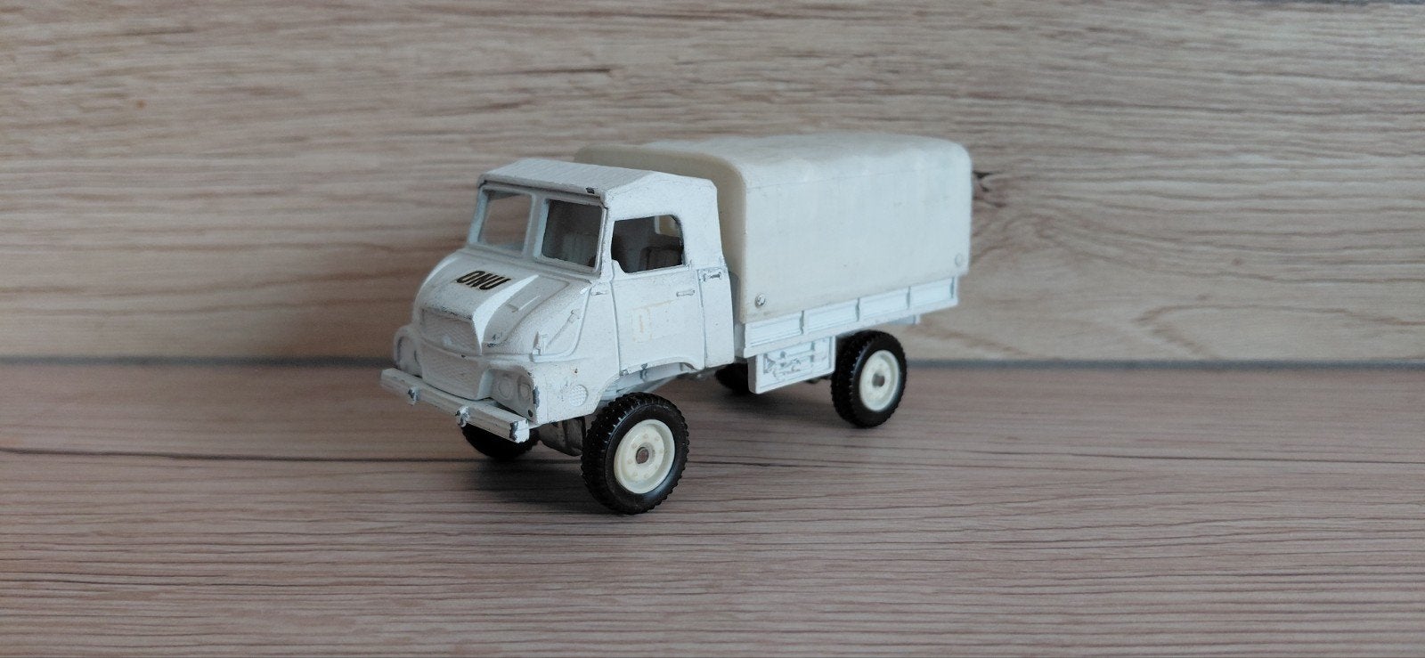 Simca Unic S.U.M.B 4X4 ONU, Hobby en Vrije tijd, Ophalen of Verzenden, Gebruikt, Bus of Vrachtwagen, Corgi