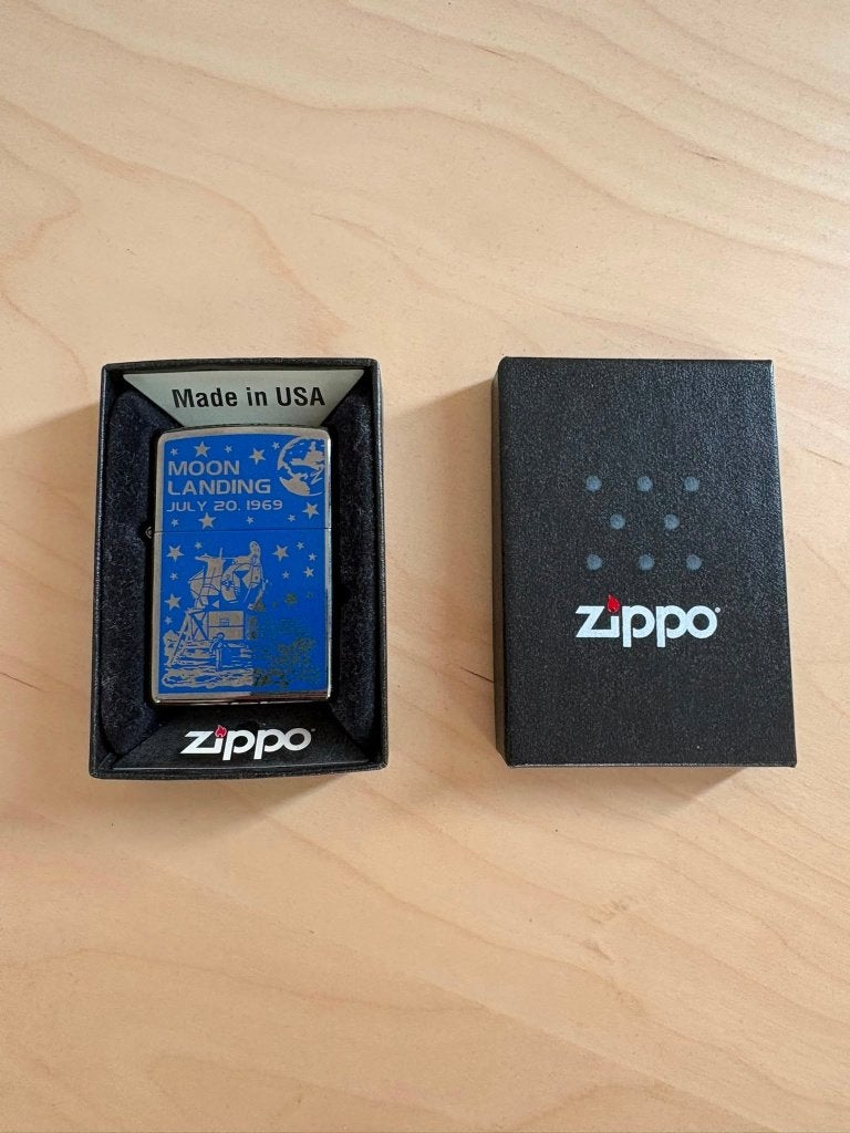 Zippo Moon Landing 1969 Limited Edition #13868 + boîte, Enlèvement, Comme neuf, Briquet