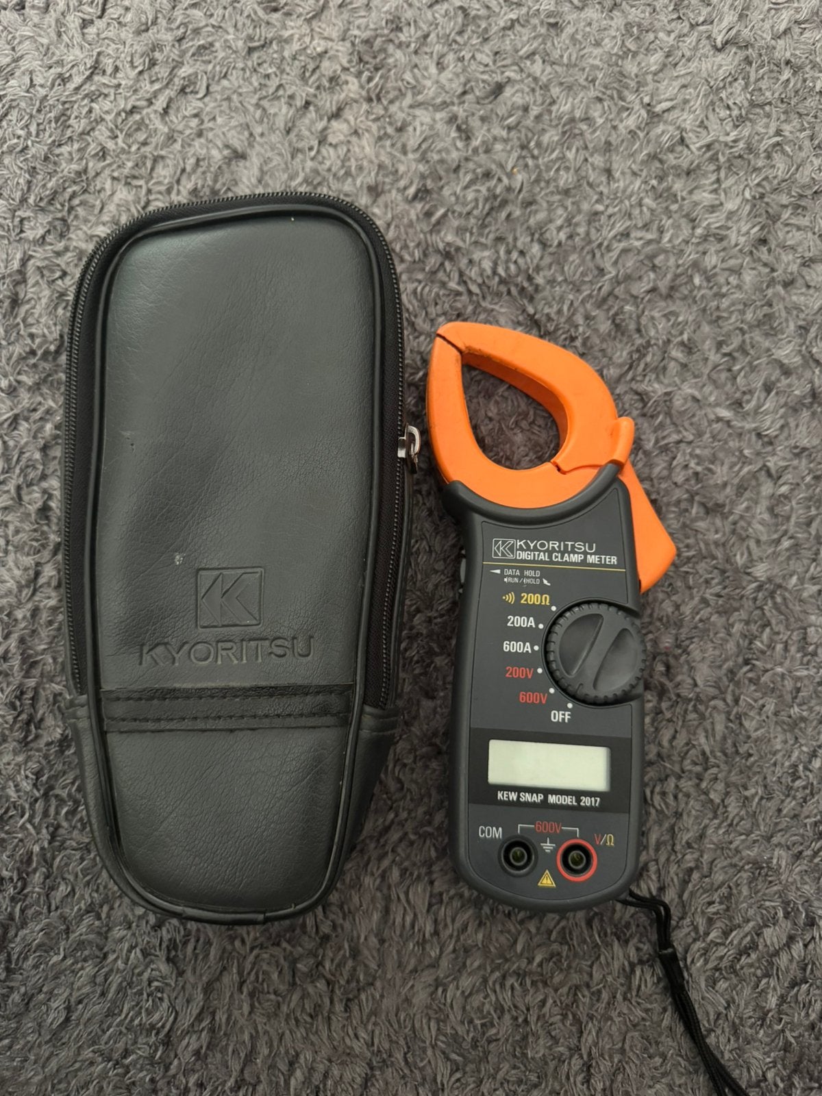 Kyoritsu MODEL 2017 Digital Clamp Meter, Bricolage & Construction, Enlèvement, Utilisé