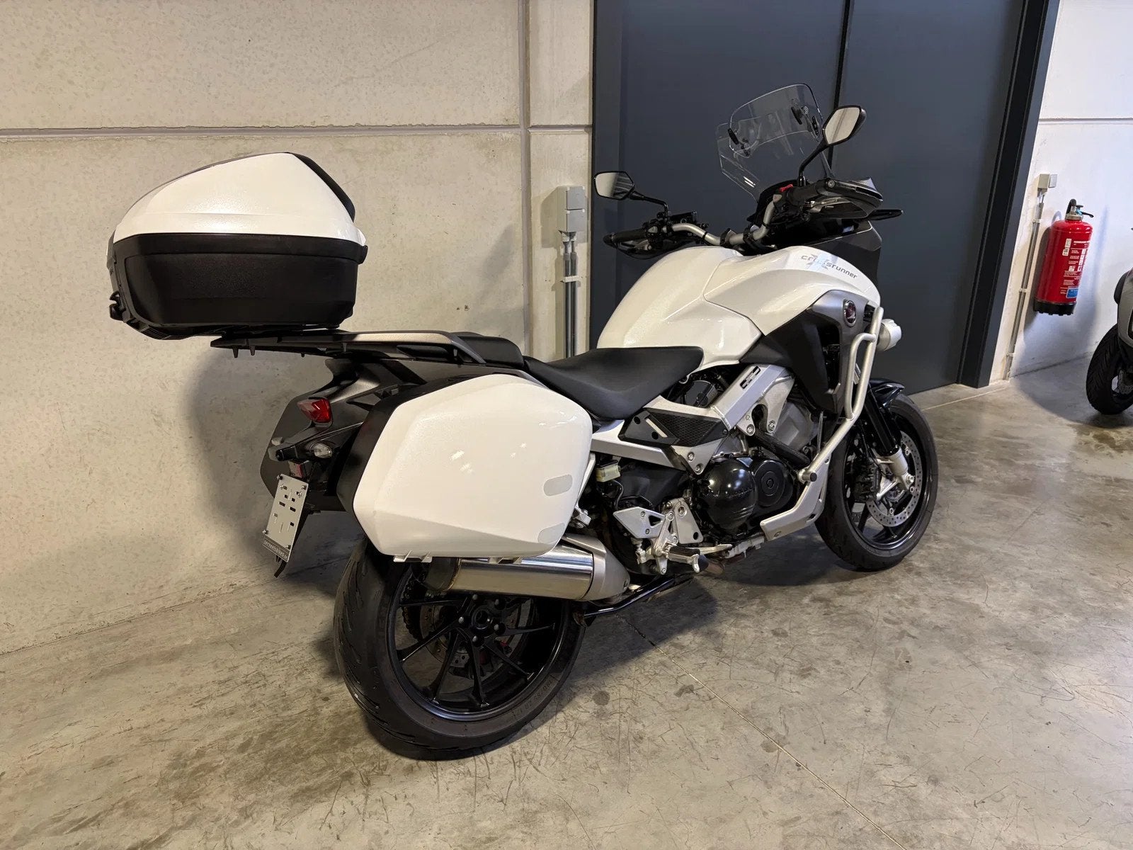 Honda VFR800X crossrunner vol opties (bj 2015), Motoren, Handgeschakeld, Gebruikt, Bedrijf, 800 cc