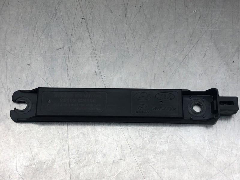 KEYLESS ACCESS ANTENNE Kia Sportage (NQ5) (|95460CN100|), Info@kia.de, Theodor-Heuss-Allee 11
60486  Frankfurt am Main, DE, Kia Deutschland GmbH