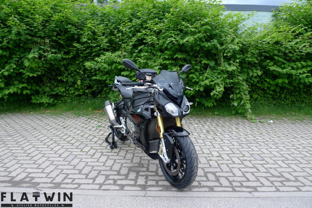 BMW S1000R - Garantie - Akrapovic - #flatwinmotos, Motos, Motos | BMW, Entreprise, Tourisme, plus de 35 kW, 4 cylindres, Permis Moto A