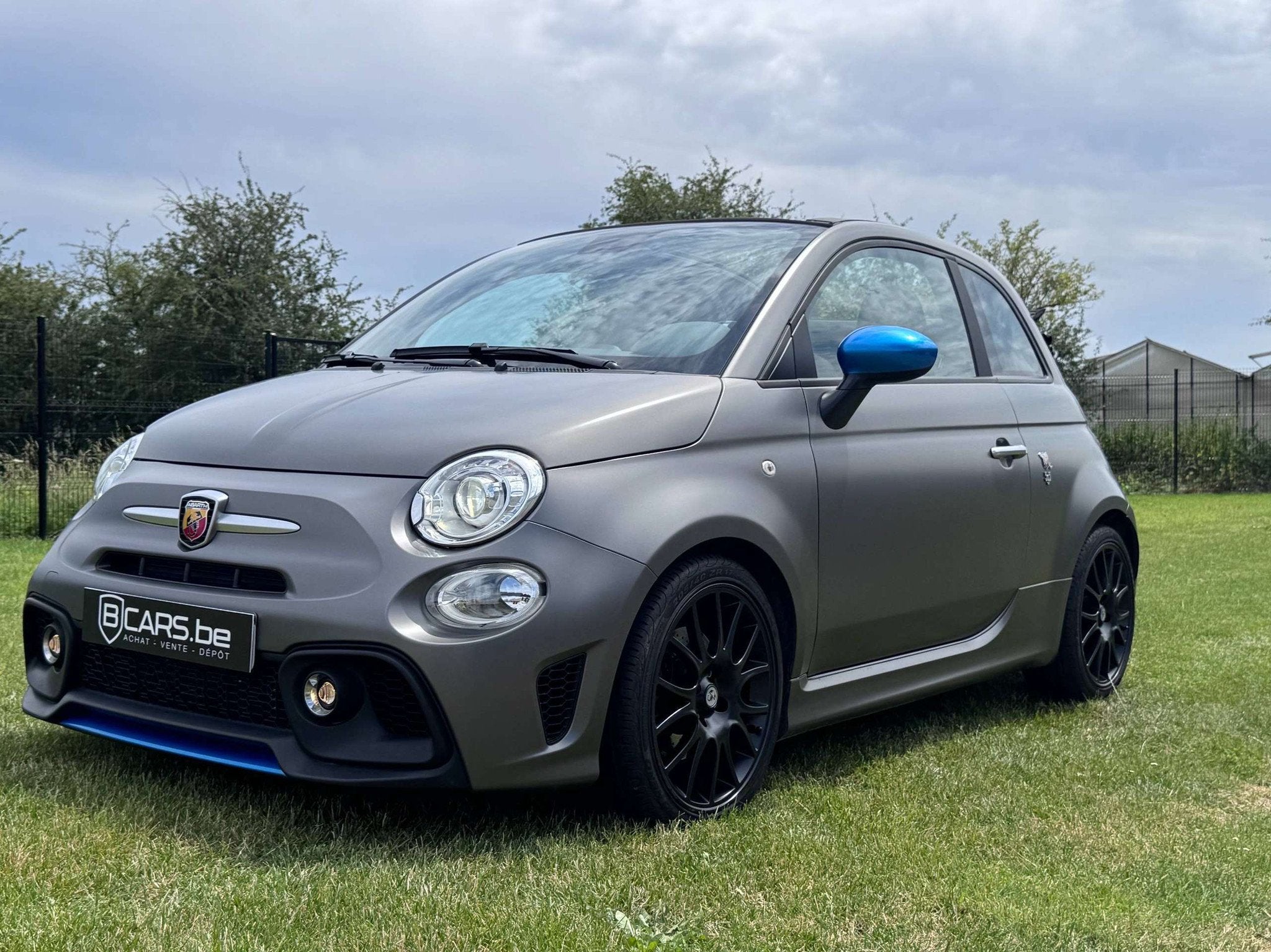 Abarth 595C 595C 1.4 T-Jet Pista EU6 163CV F595 GRIGIO OPACO, Autos, Argent ou Gris, Achat, Entreprise, Cabriolet