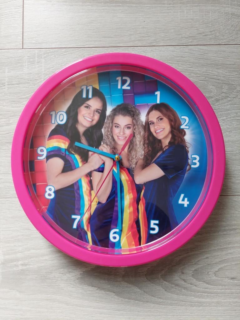 K3 (klok + koekendoosje), Ophalen of Verzenden, Nieuw, Klok