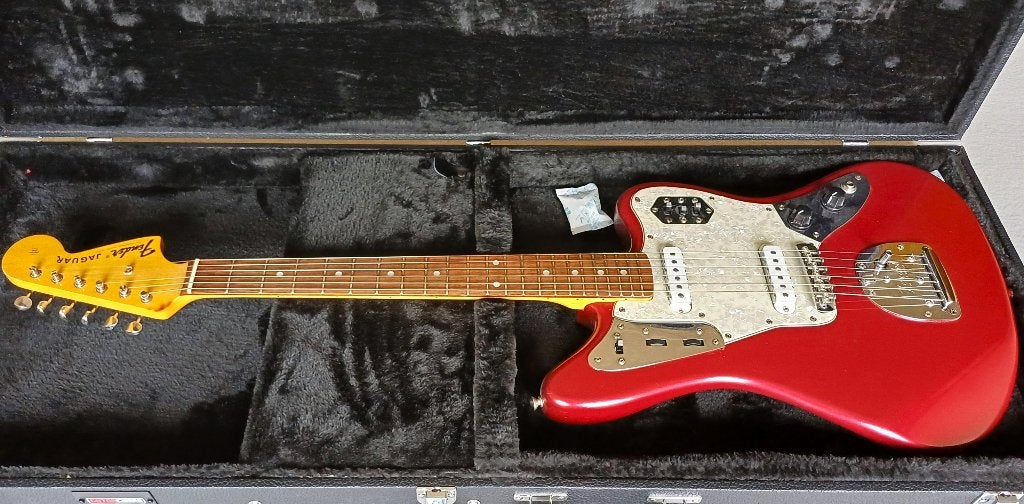 Fender CiJ Jaguar Nitro refin + case, Musique & Instruments, Enlèvement ou Envoi, Fender