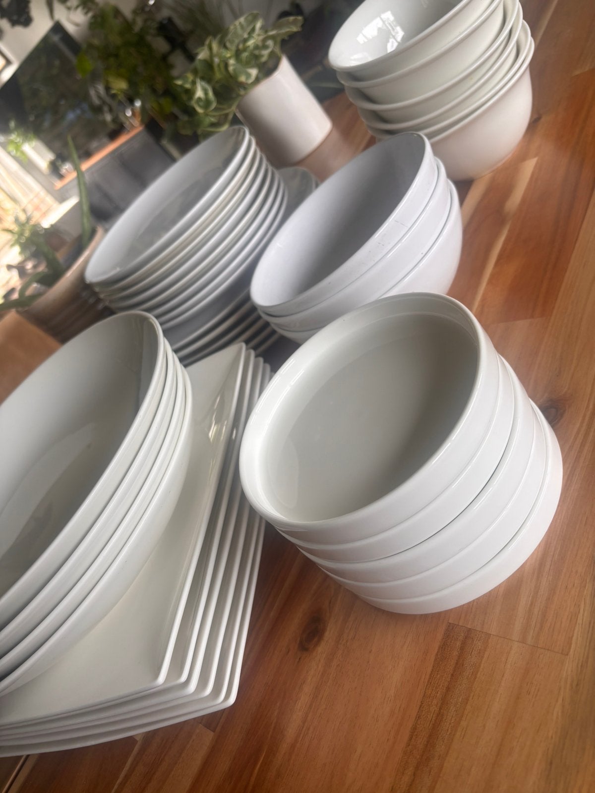 Witte porcelaine borden + kom set wit 40 stuk, Ophalen